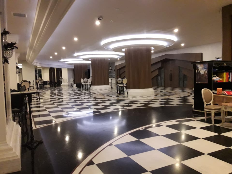 Lobby Hotel Delphin Imperial