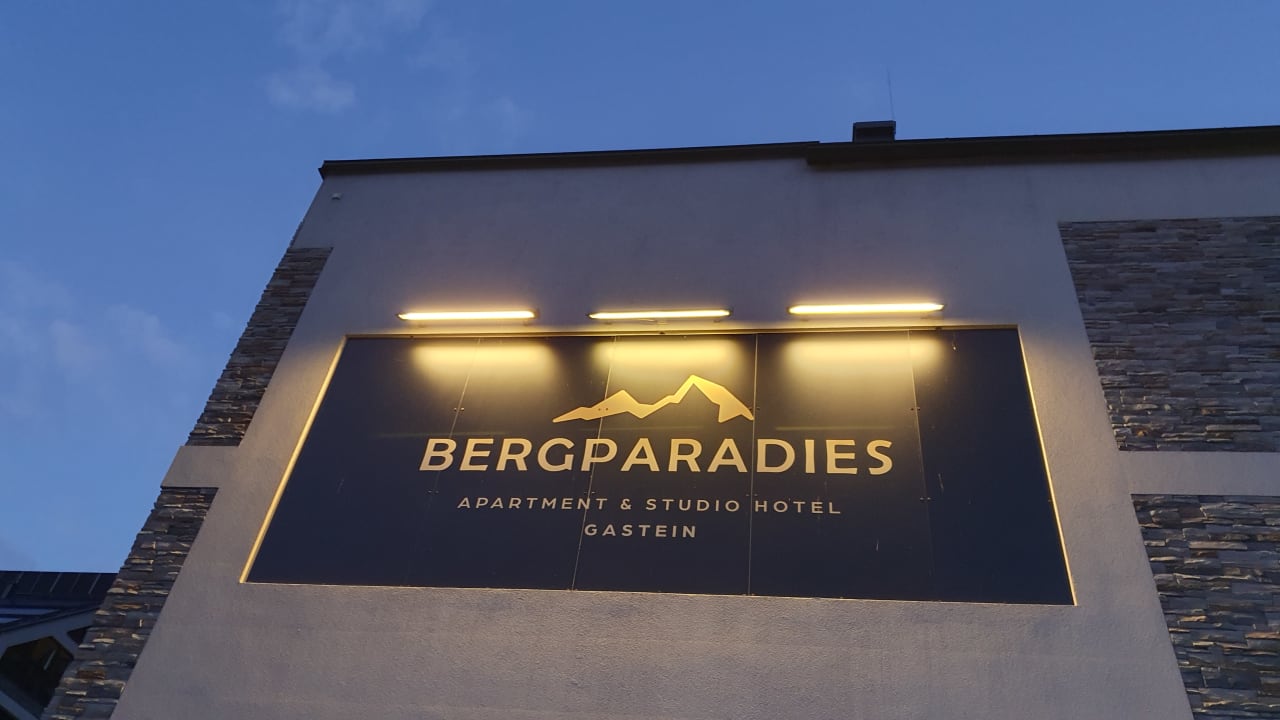 Außenansicht Bergparadies - Apartment & Studio Hotel