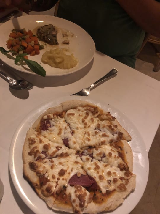 Gastro Amwaj Beach Club Abu Soma Resort