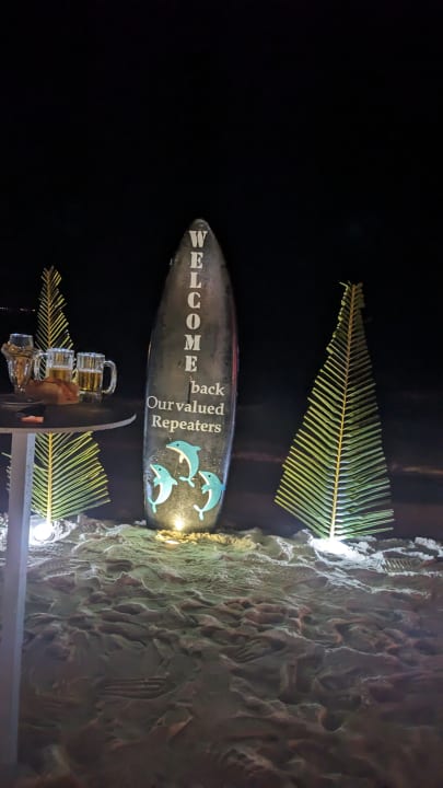 Strand Adaaran Select Meedhupparu Island Resort - Premium All Inclusive