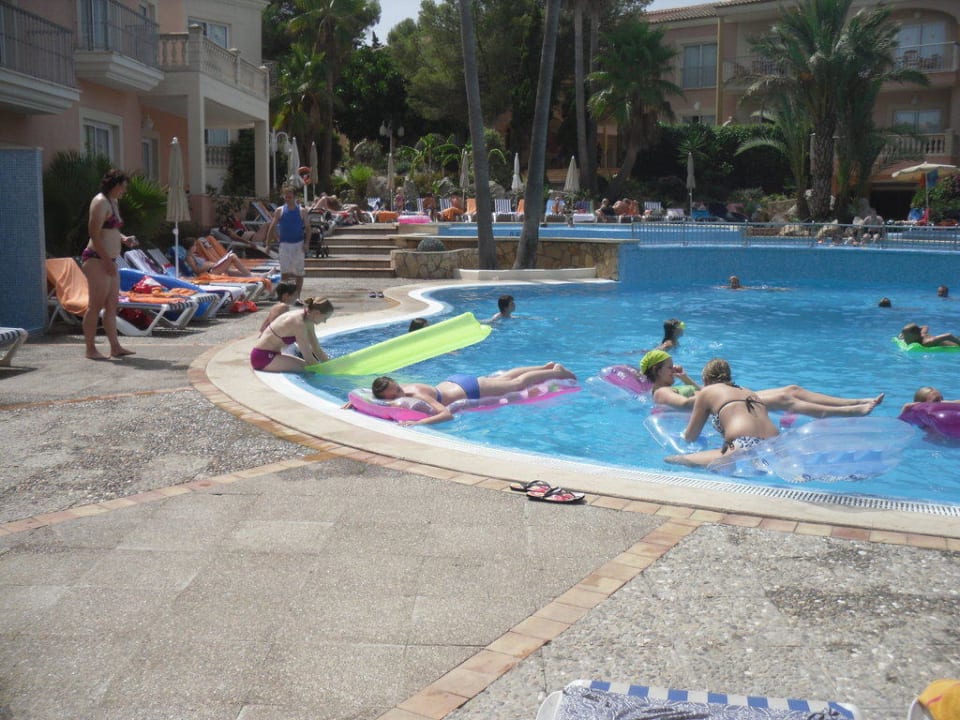 Der große Pool allsun Hotel Lago Playa Park