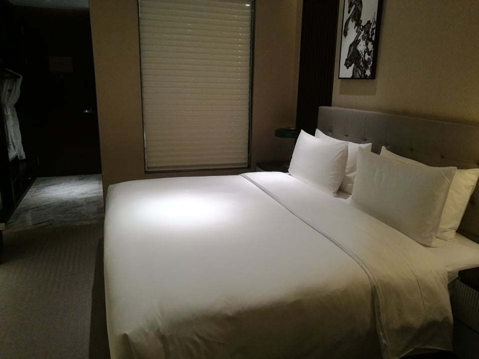 Zimmer Imperial Dragon Bay Purejoy Hotel