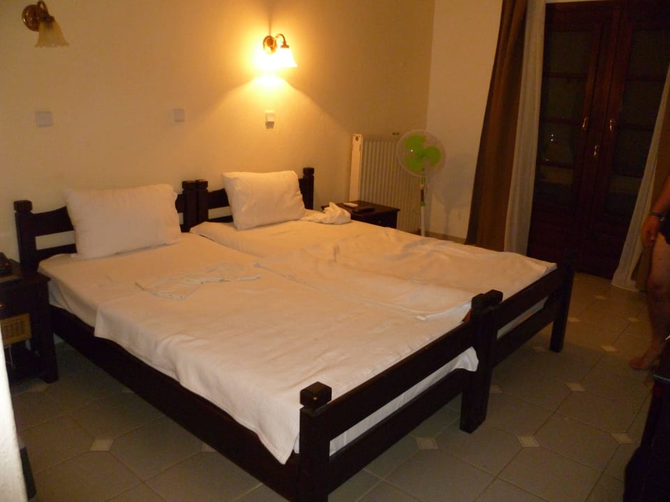 Doppelbettzimmer Hotel Geranion Village