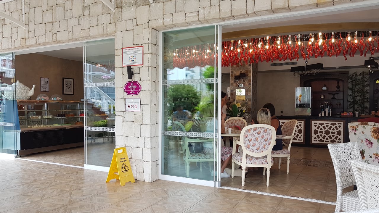 Gastro Prime Beach Hotel