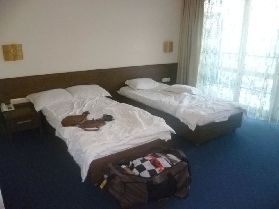 Wohnraum Hotel Glarus Beach