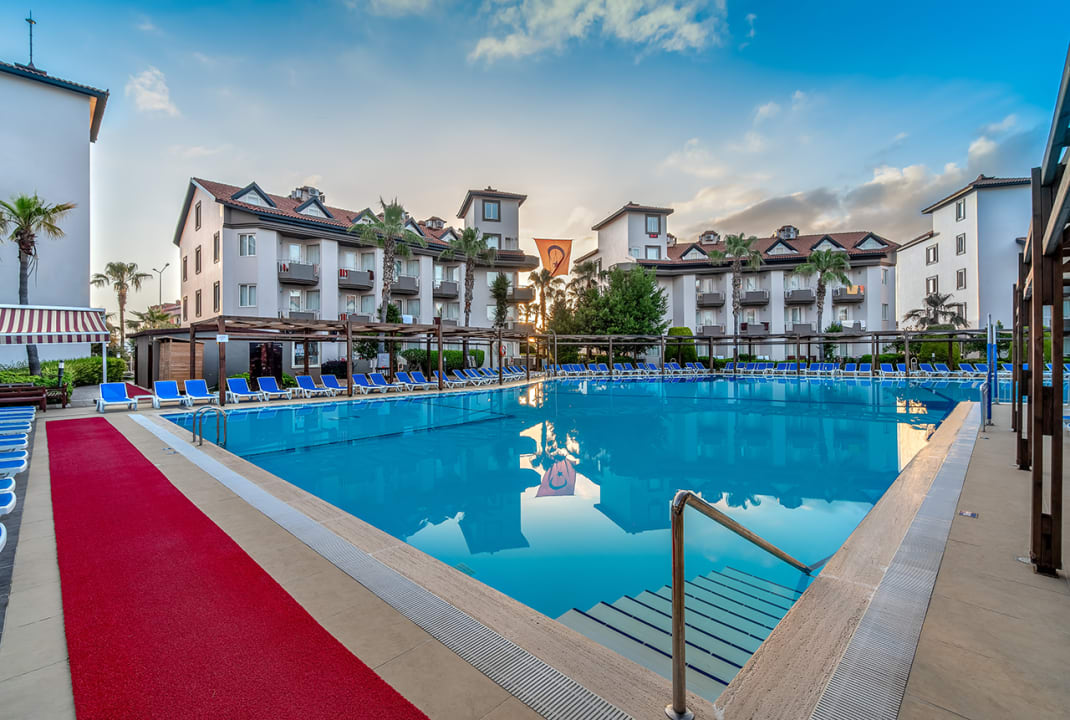 Pool Hotel Orfeus Park