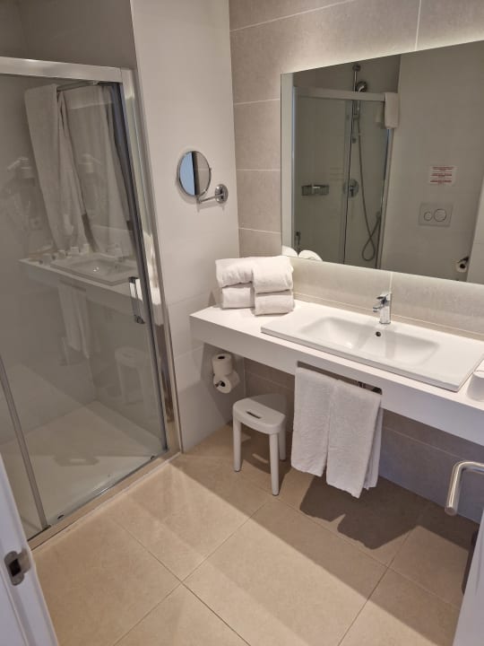 Zimmer Metropolitan JUKA Playa Aparthotel