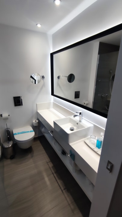 Zimmer Crystal Springs Beach Hotel