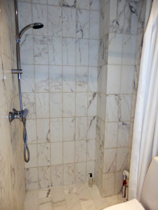 Badezimmer 510 Hotel Savoy