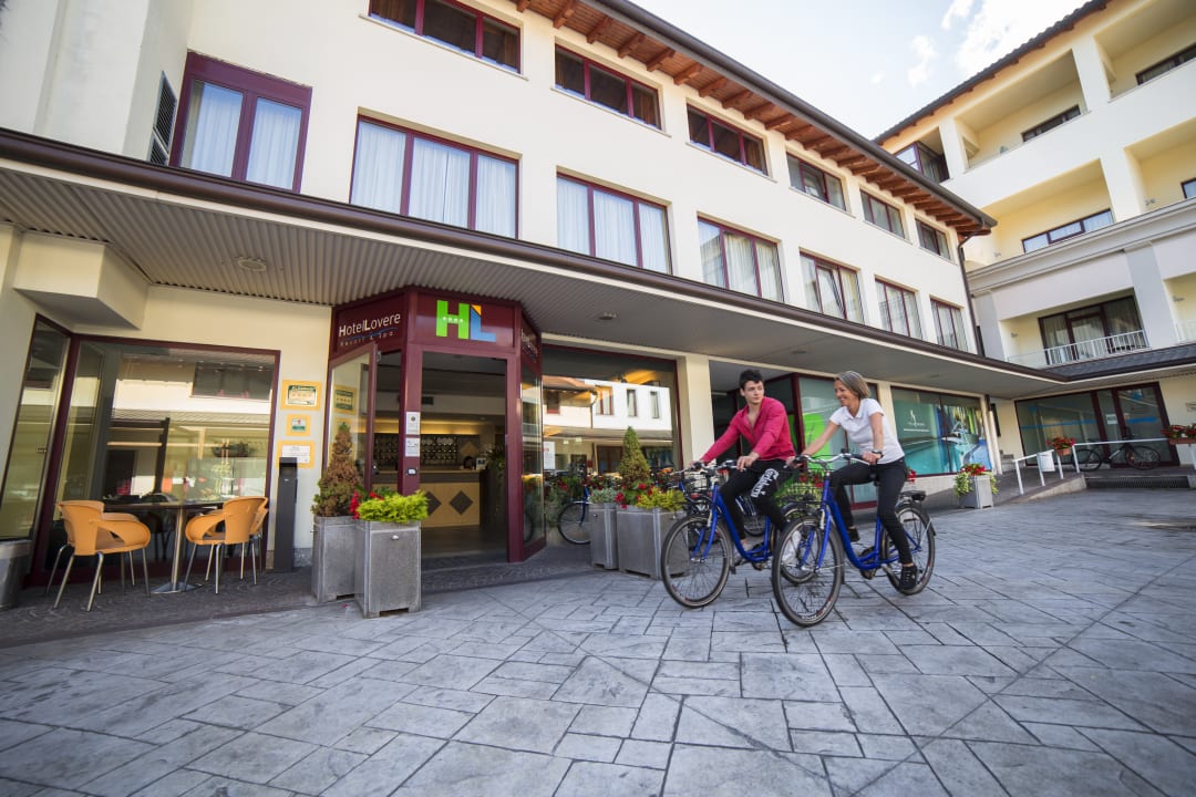 Lobby Hotel Lovere Resort & Spa