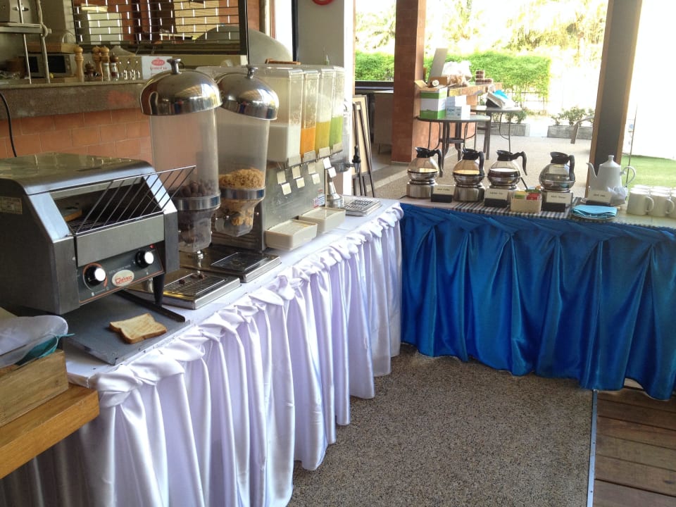 Frühstücksbüffet The Waters Khao Lak by Katathani