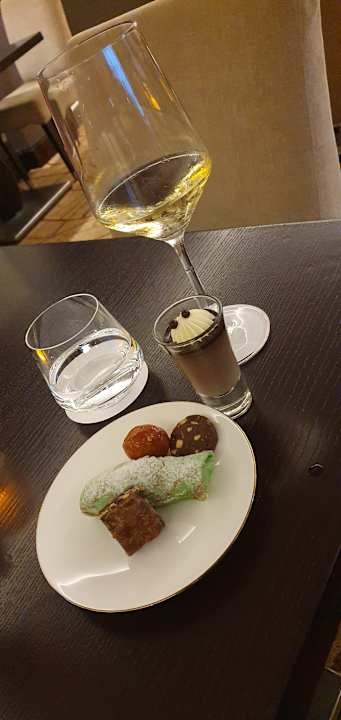 Gastro Shangri-La Hotel Dubai