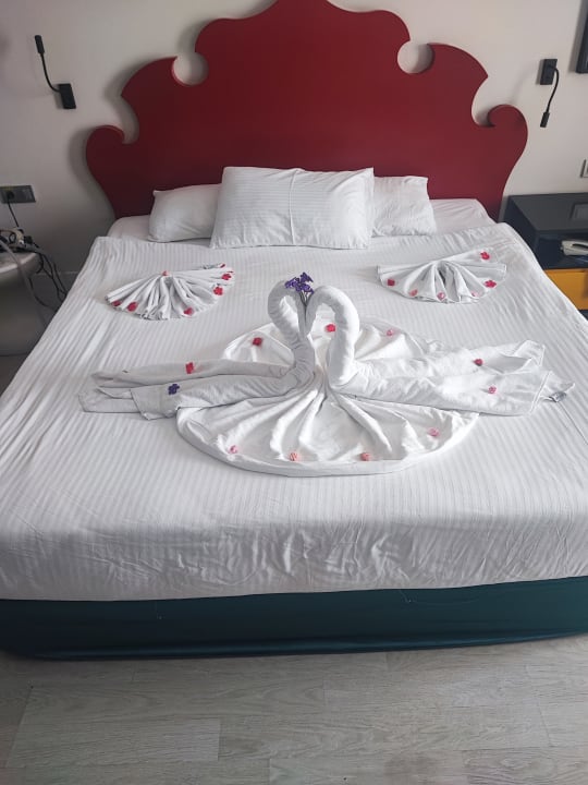 Zimmer Seaden Valentine Resort & Spa