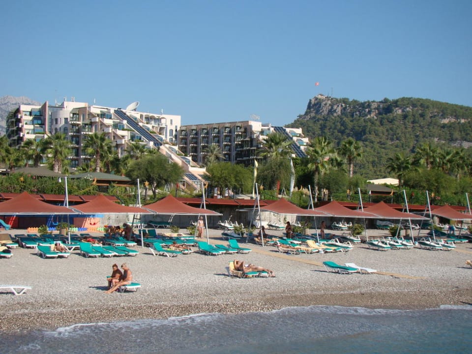Пляж Limak Limra Hotel & Resort