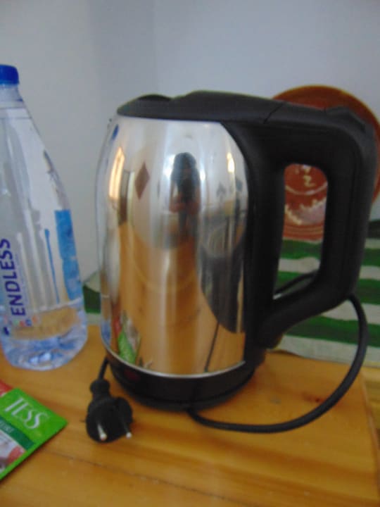 Zimmer Madrasah Polvon-Qori Boutique