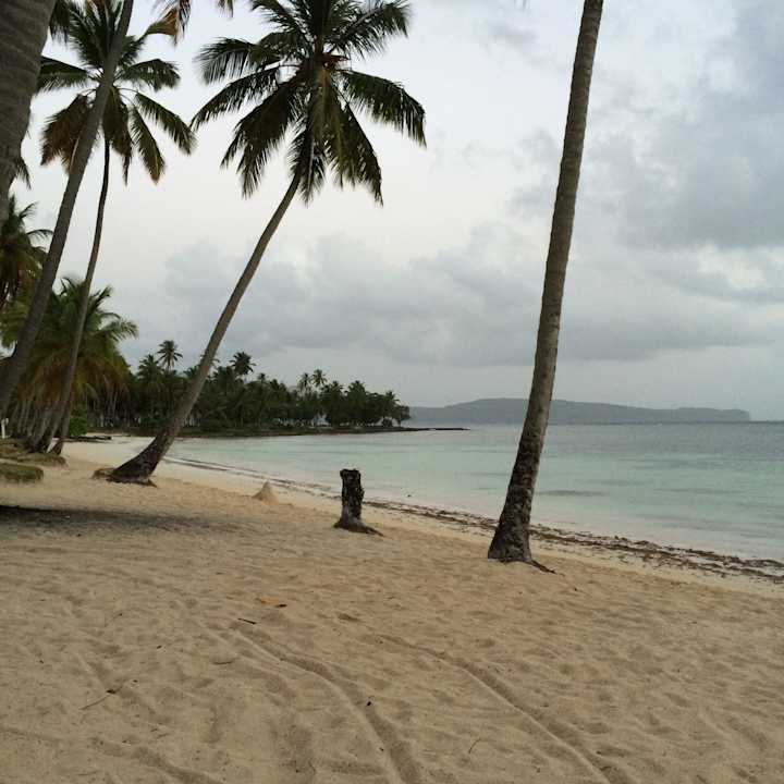 Strand Wyndham Alltra Samana
