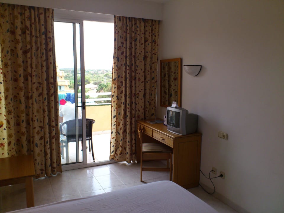 Jedes Zimmer verfügt über einen Balkon Hotel Mariant Park