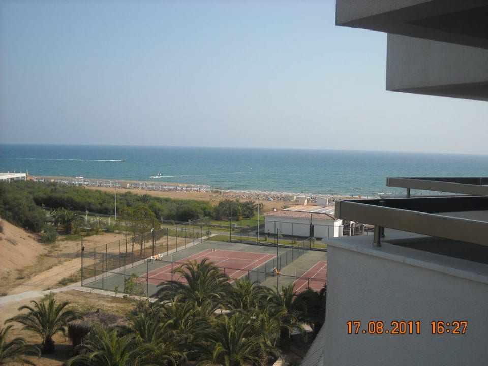Meer und Tennisplatz Süral Saray Hotel