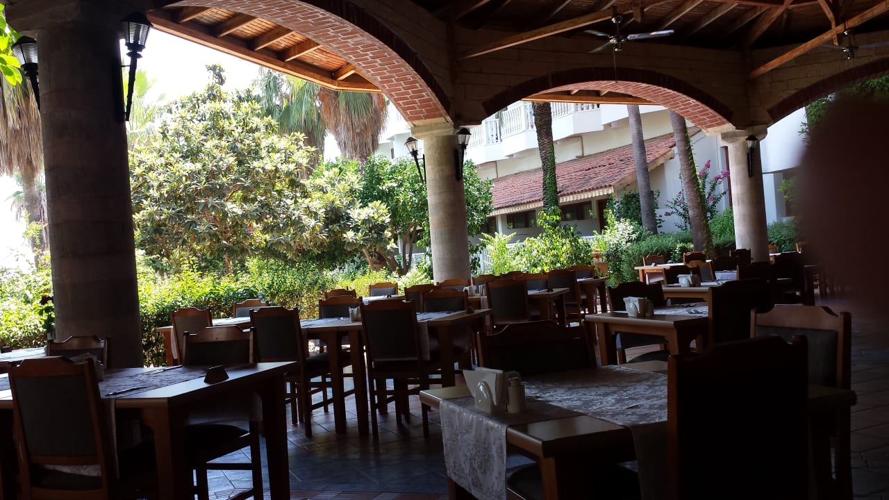 Gastro Hotel Defne Garden