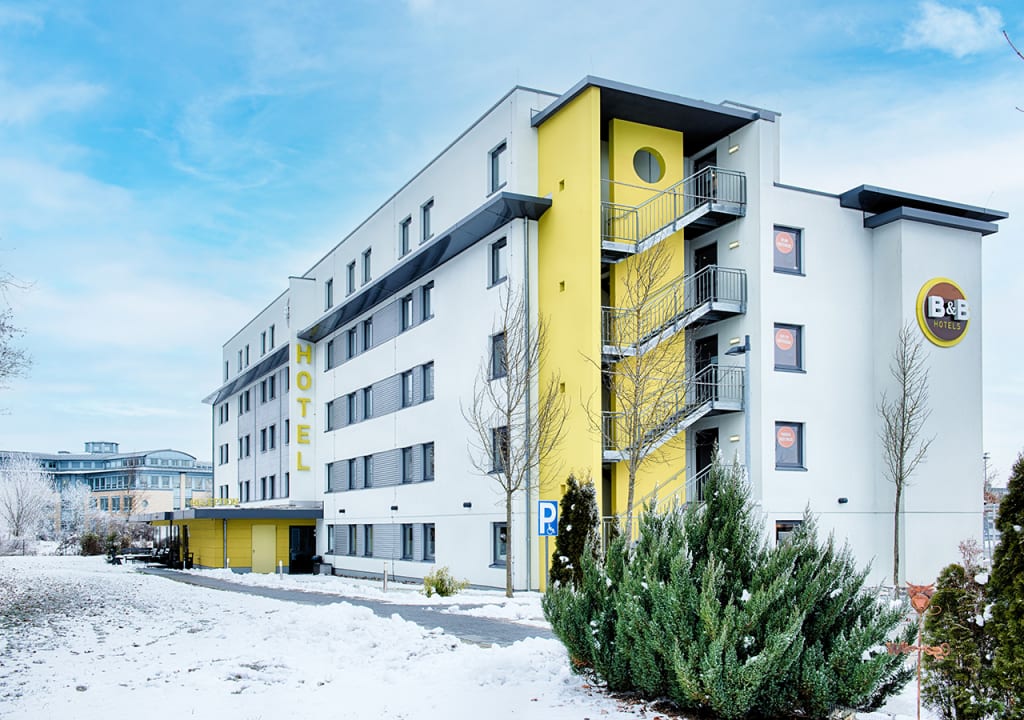 Außenansicht B&B Hotel München-Airport