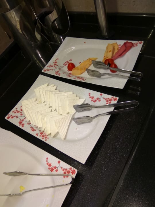 Gastro Well Palace Side