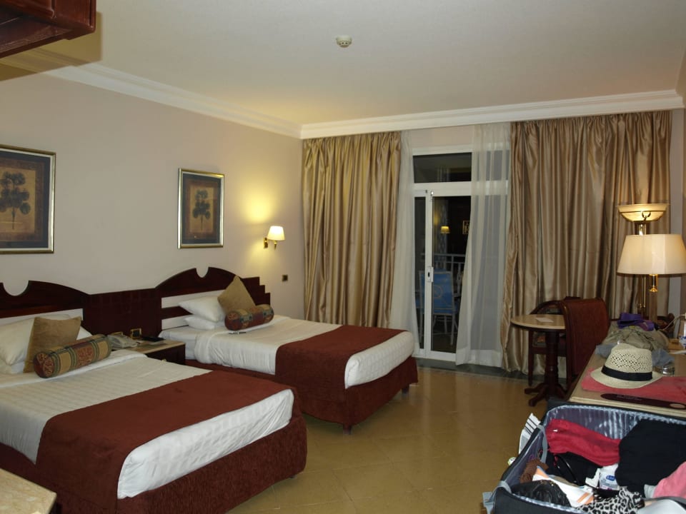 Geräumiges Zimmer Palm Royale Resort - Soma Bay