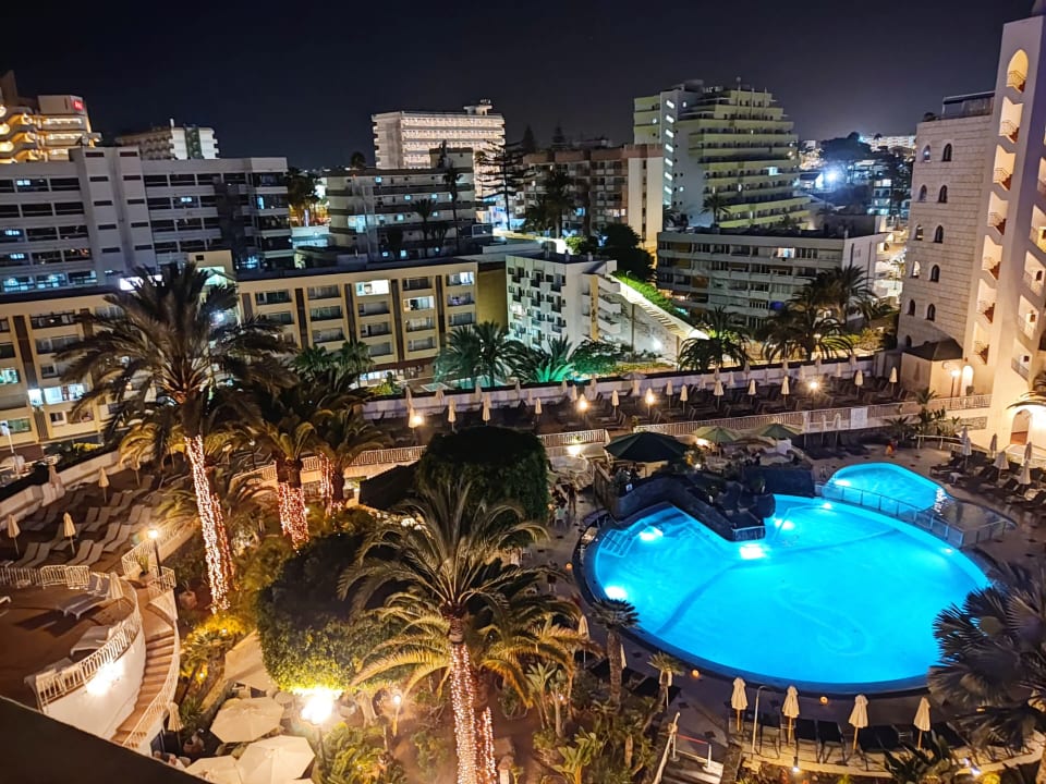 Pool Seaside Hotel Sandy Beach