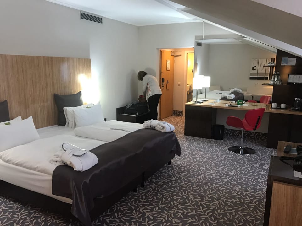 Zimmer Mercure Hotel Wiesbaden City