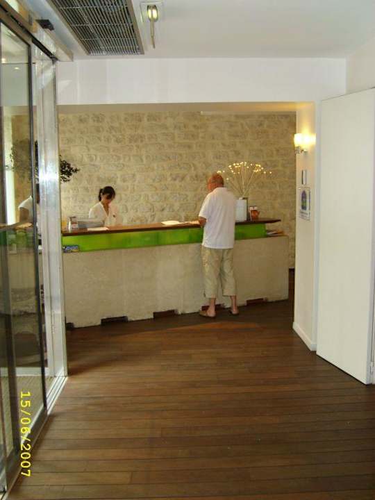 Rezeption Hotel Lorette Astotel