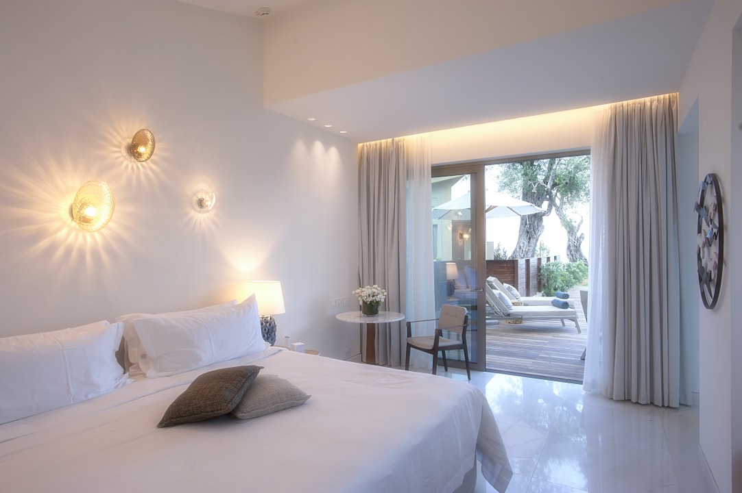 Zimmer Domes Miramare, a Luxury Collection Resort, Corfu