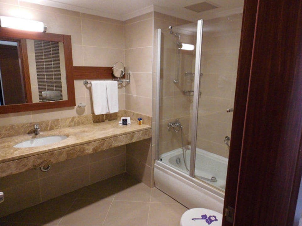 Sehr sauberes Bad Vita Silva Hotel