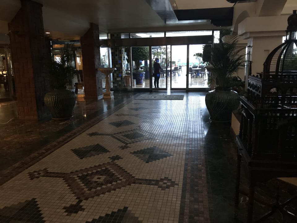 Lobby Hotel MS Amaragua