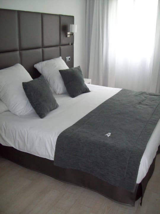 Superior Prinsotel Alba
