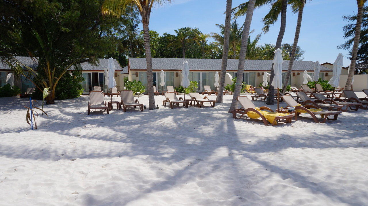 Bungalow 108 - 115 Centara Ras Fushi Resort & Spa Maldives