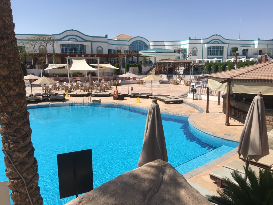 Pool Sultan Gardens Resort