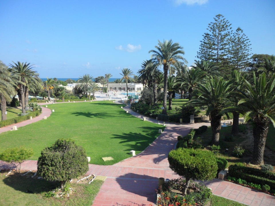 Aussenanlage Hotel JAZ Tour Khalef