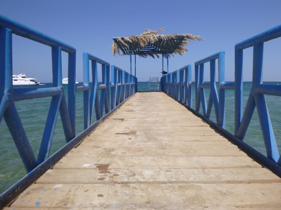 Strand Menaville Safaga