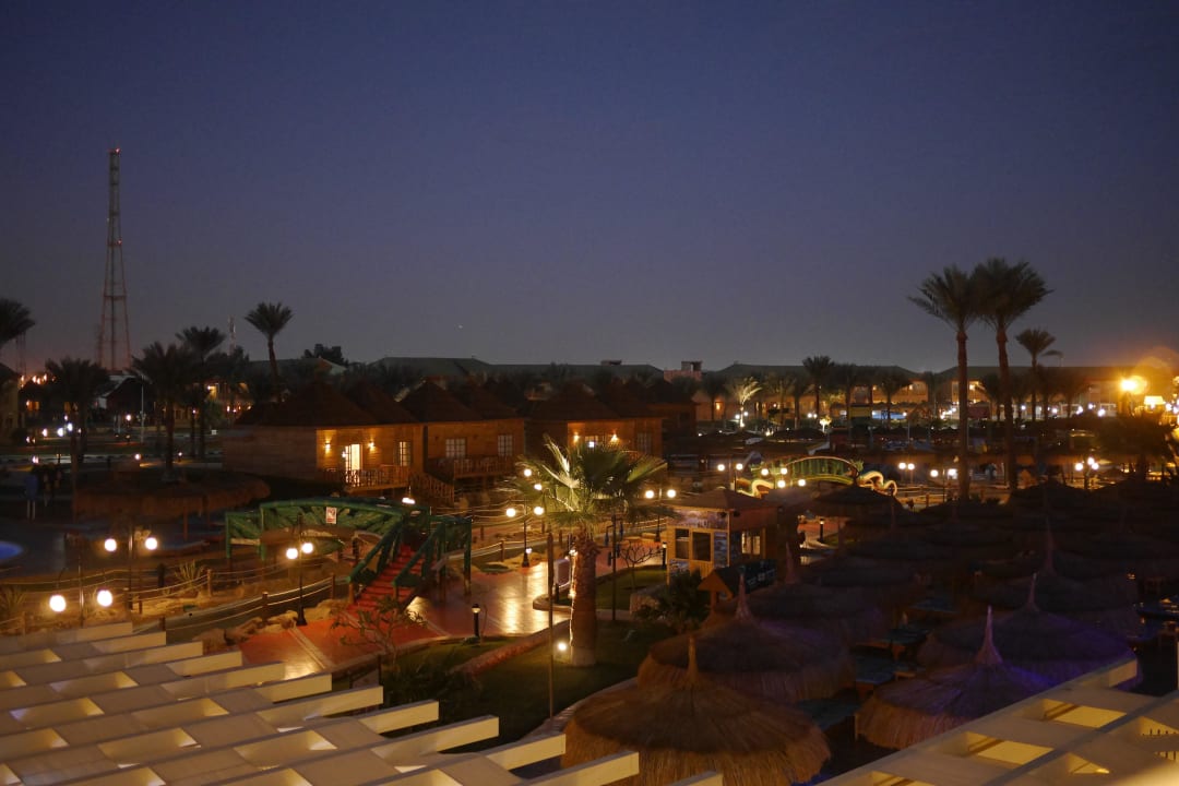 Pools am Hauptrestaurant Pickalbatros Aqua Blu Resort - Sharm El Sheikh