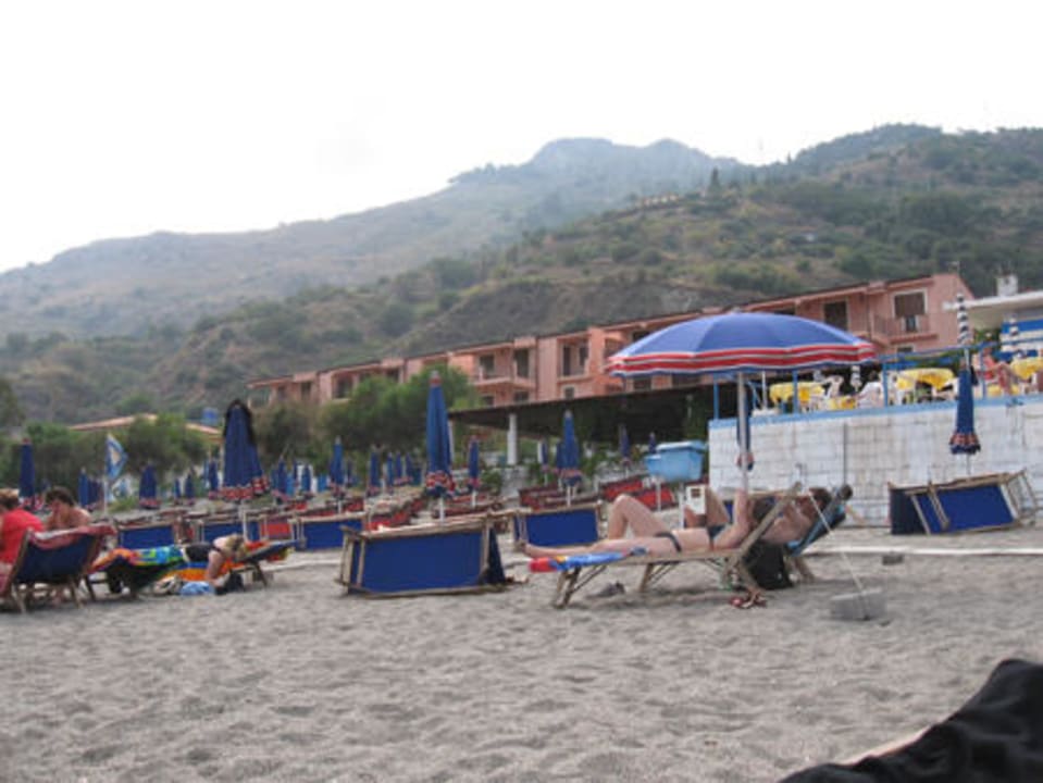 hotelzugehöriger Strand  TUI Blue Puntamare