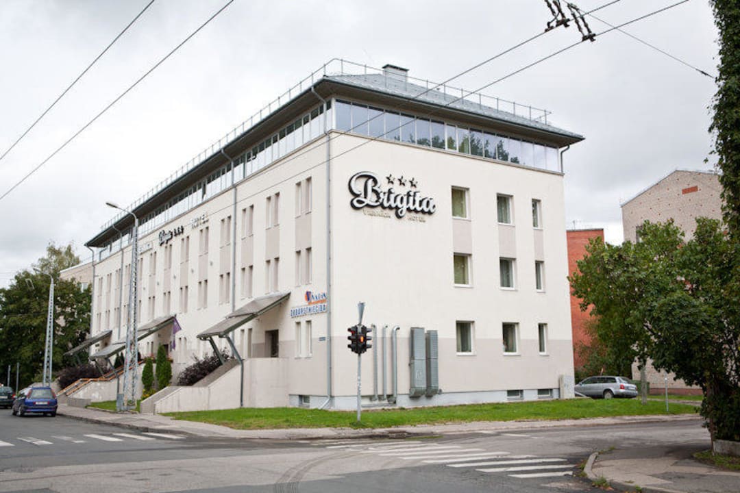 Hotel's facade Kolonna Hotel Brigita