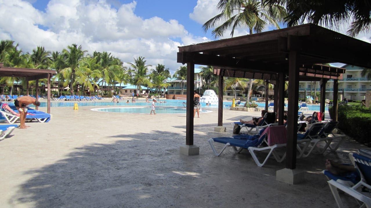 Hauptpool Dreams La Romana Resort & Spa