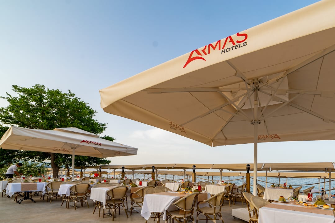 Pool Armas Gül Beach