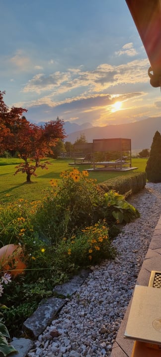 Gartenanlage Alm- & Wellnesshotel Alpenhof