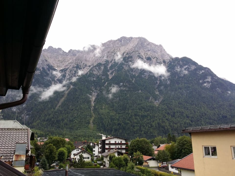 Blick vom Balkon Post Hotel Mittenwald