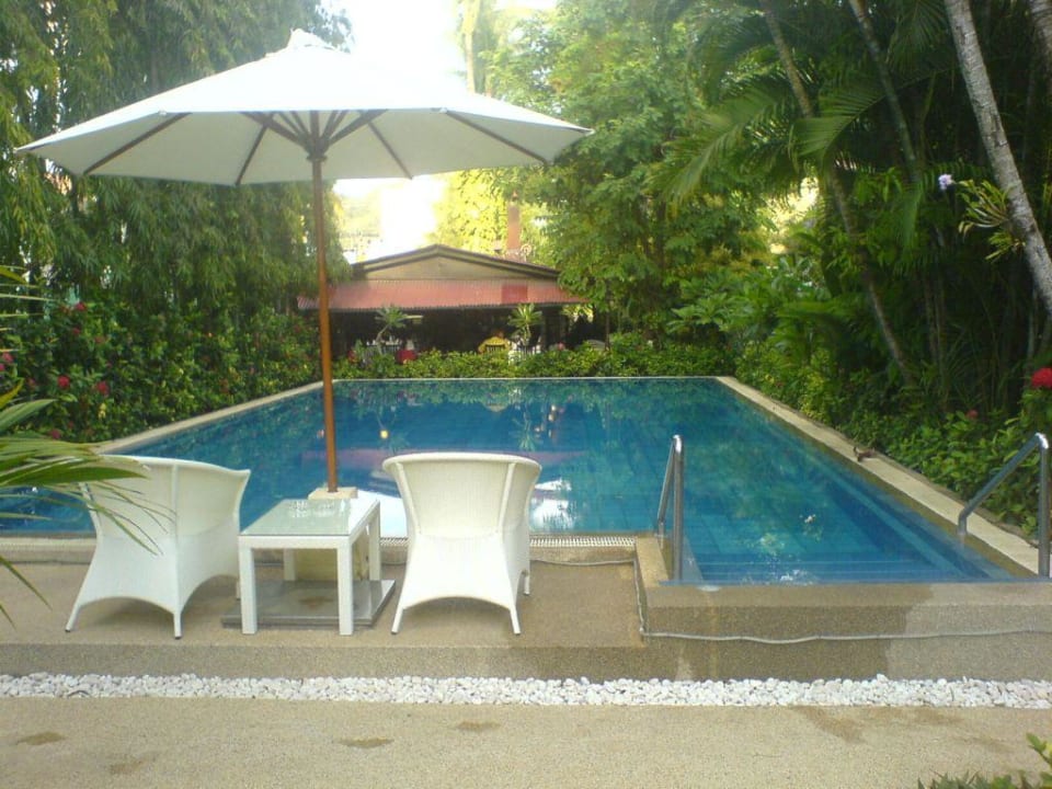 Pool Lokal Phuket