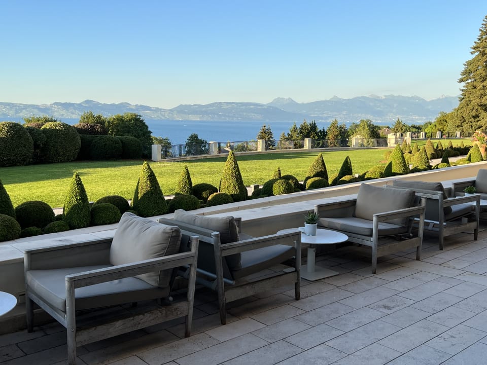Ausblick Evian Resort - Hotel Royal