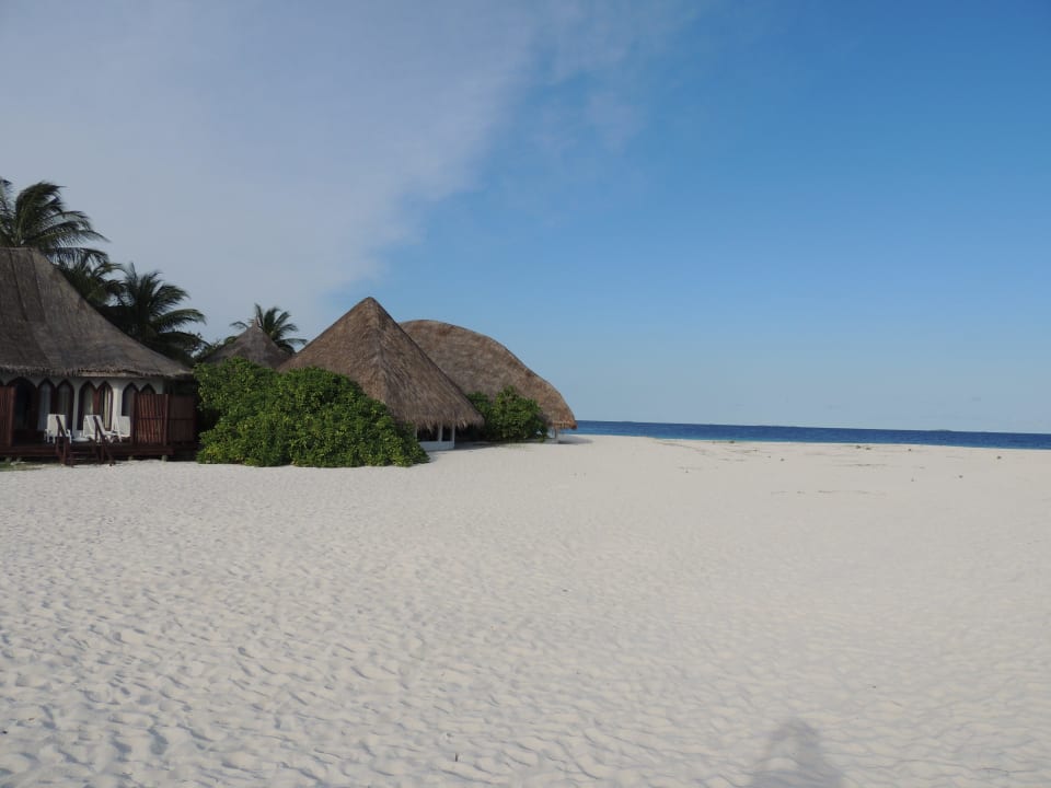 Außenansicht vom Restaurant Angaga Island Resort
