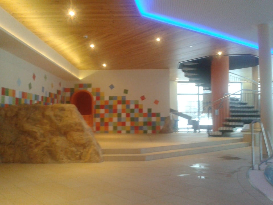 Wasserrutsche Kinderhotel Felben