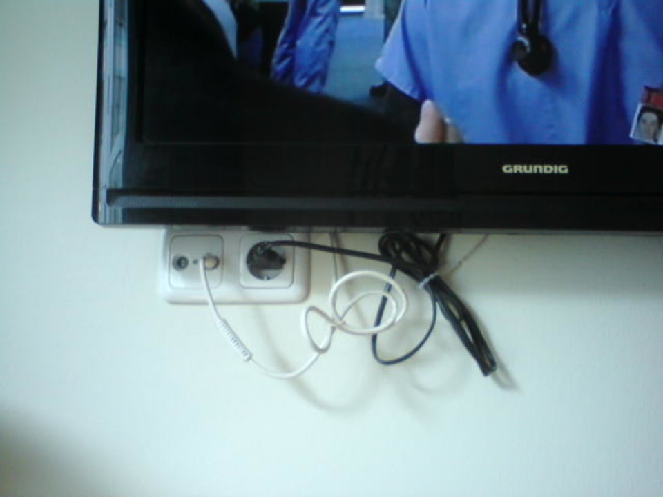 TV Kabel zu sehen Hotel Kiel by Golden Tulip