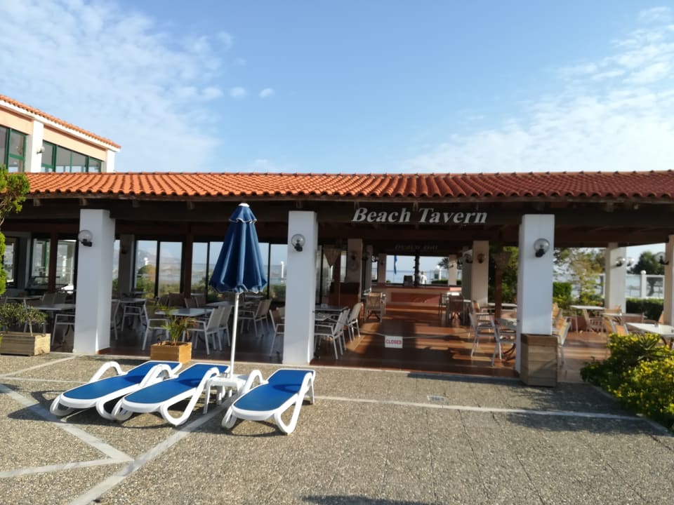 Gastro Dessole Dolphin Bay Resort